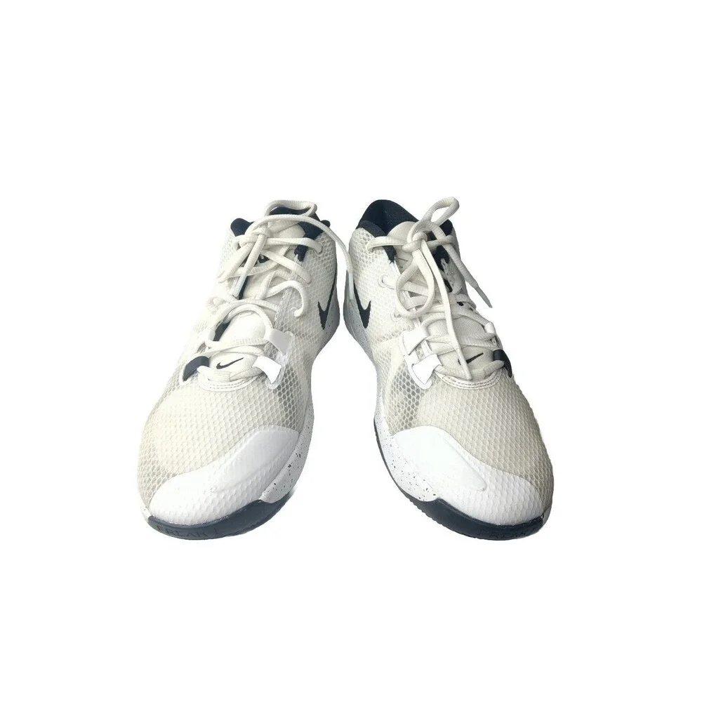 Nike Freak 1 Shoes Boys Size 7 Y sneakers White & Black